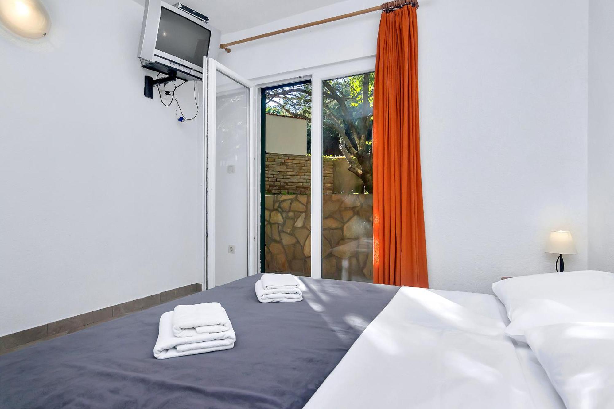 Apartmani Nikola Zastražišće Exteriér fotografie