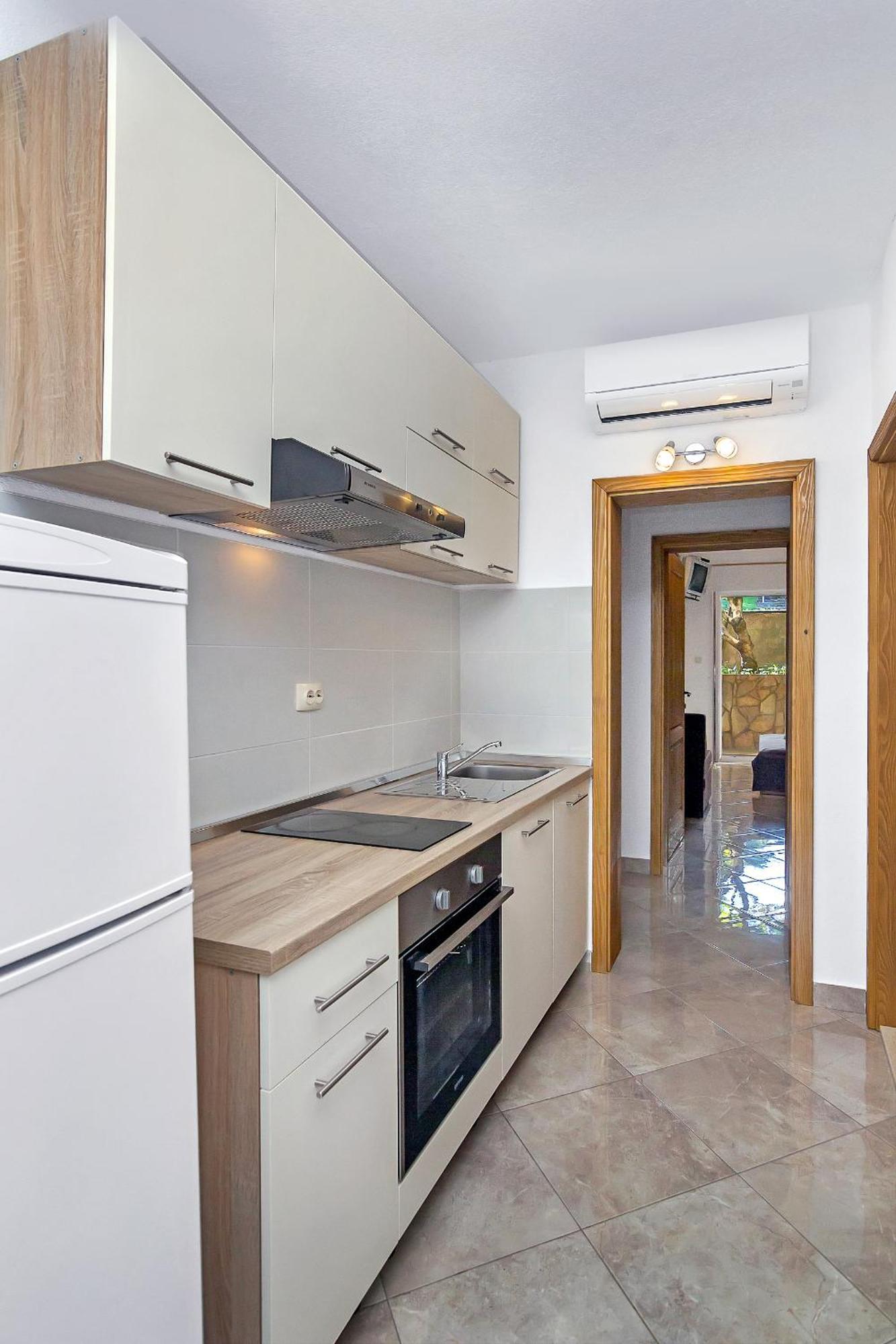 Apartmani Nikola Zastražišće Exteriér fotografie